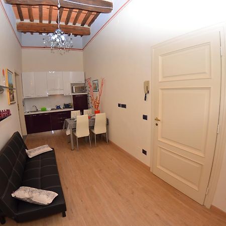 Aida Apartment Lucca Exterior photo
